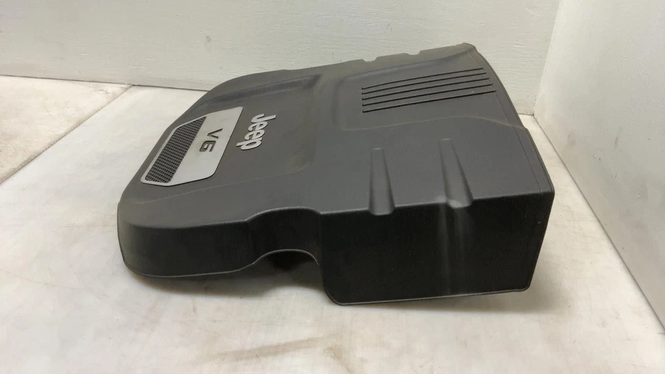 Cubierta del motor Jeep JK Wrangler JKU Mopar OEM 3,6 L V6 04593953AC 2012-2017 075251 Foto 2 de 4