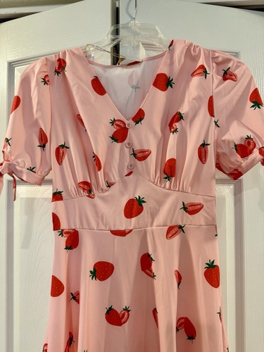 NWT pink Strawberries V-neck Midi Sundress - Picture 3 of 5