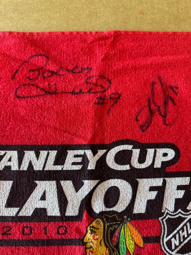 2010 Chicago Blackhawks Playoff Handtuch signiert von Bobby Hull großer Nachlassverkauf - Bild 2 von 3