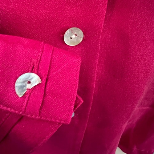 K Arnold Silk Fuchsia Button Up Collared Long Sleeve Shirt Womens M Office Hol - Picture 3 of 7