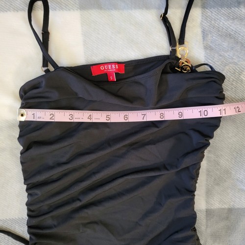 Guess Gold Kette Riemen Detail geraffte Seiten dehnbar schwarz Tank Cami Größe Small - Bild 8 von 9