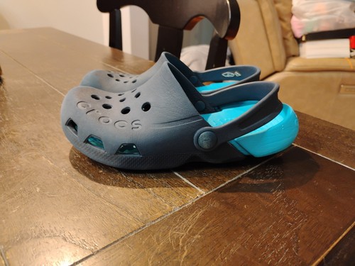 Crocs kleine Kinder Clogs Wasserschuhe blau Slipper, Größe J1 Youth - Bild 7 von 7