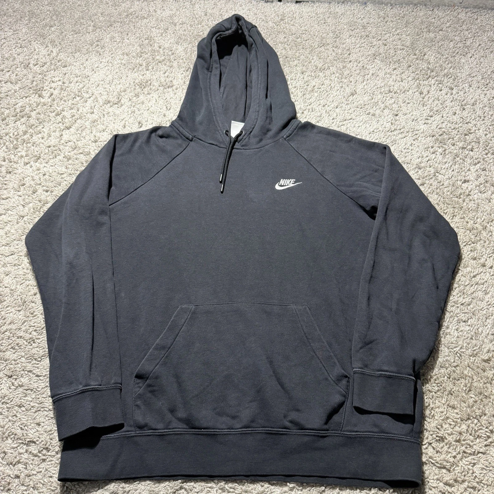 Nike Sportswear Essential Fleece Pullover Hoodie L Black Sweatshirt Casual Logo