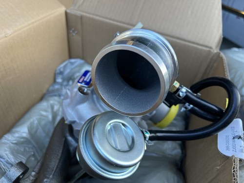 Turbocompresor MAHLE 014TC22001000 FORD CHRYSLER NUEVO - Imagen 11 de 18