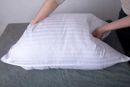 ArcticNorthDown King Size Goose Down Feather Hotel Collection Bed Pillows for - Picture 6 of 7
