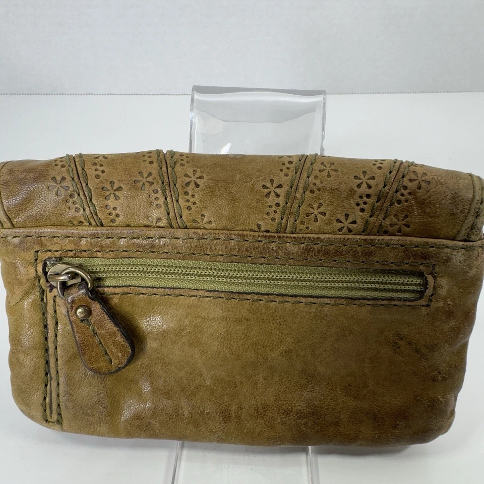 Fossil Women's Golden Brown Leather Wallet Small Snap Closure w/ Zipper Chambers - Image 2 of 4