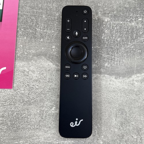 APPLE TV 5TH GENERATION 4K 32GB HD MEDIA STREAMER A1842 MQD22B/A GENUINE - Picture 2 of 4