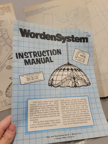Worden C20-P Pattern for Molcany Rose Tiffany Style Lamp Crafting Pattern - Picture 13 of 15