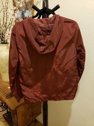 Womens Fill Tilt Nylon Pullover. With Hood And 1/4 Zip - Picture 3 of 4