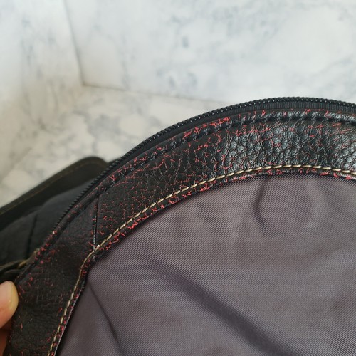 Bolso de Mano Bandolera The Sak DEENA con Solapa Cuero Guijarro Negro COMO ESTÁ - Imagen 7 de 9