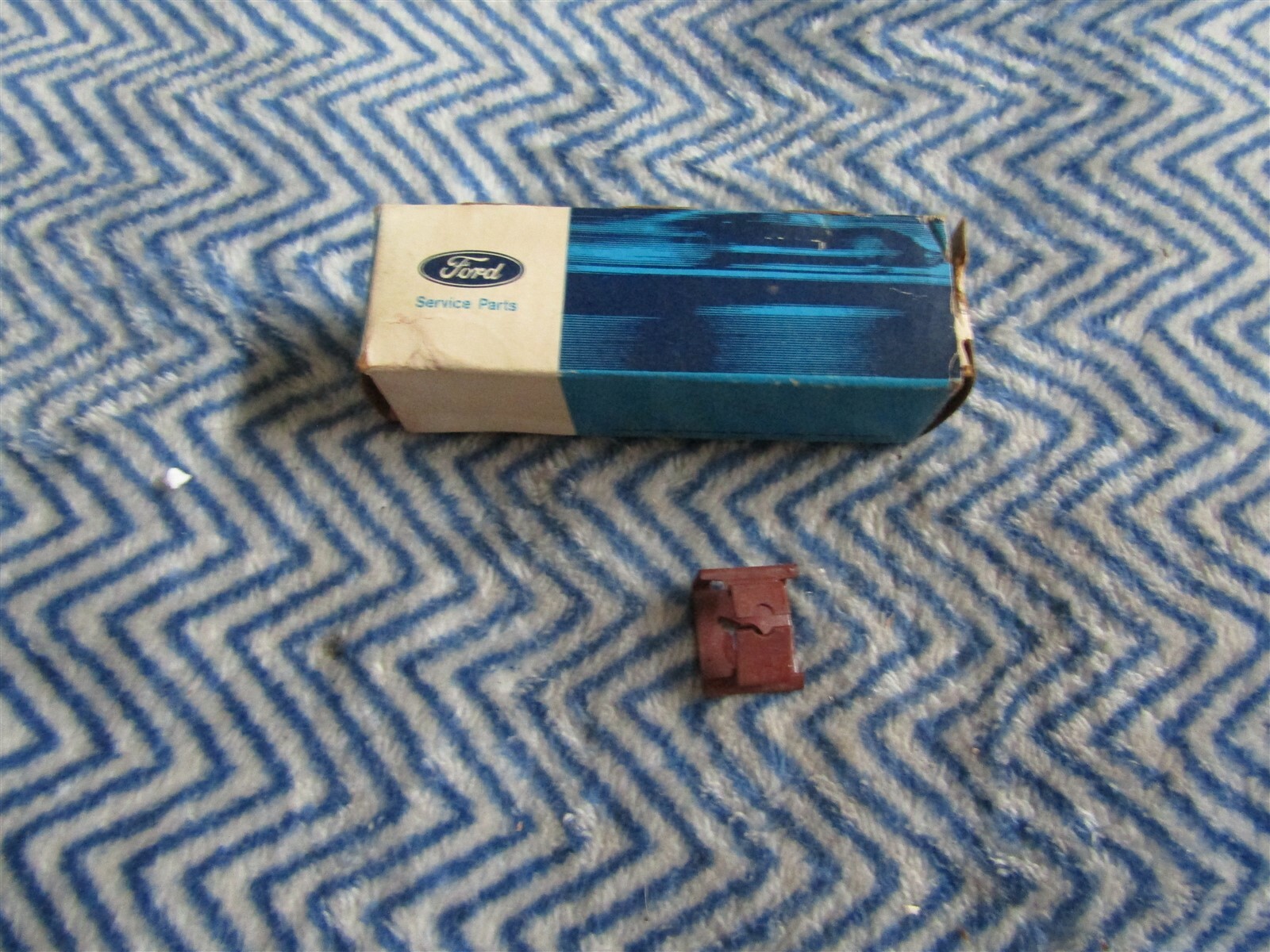 NOS FORD HARDWARE PART NUMBER 6524146A CLIP NEW GENUINE FORD eBay