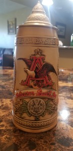 Anheuser-Busch-Budweiser-J-Series-55059-with-Limited-Edition-Beer-Stein-w-Lid