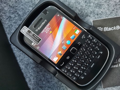 BlackBerry Bold 9900 - 8 GB - Black / White 3G (Unlocked) microSDHC GPS - Afbeelding 4 van 12