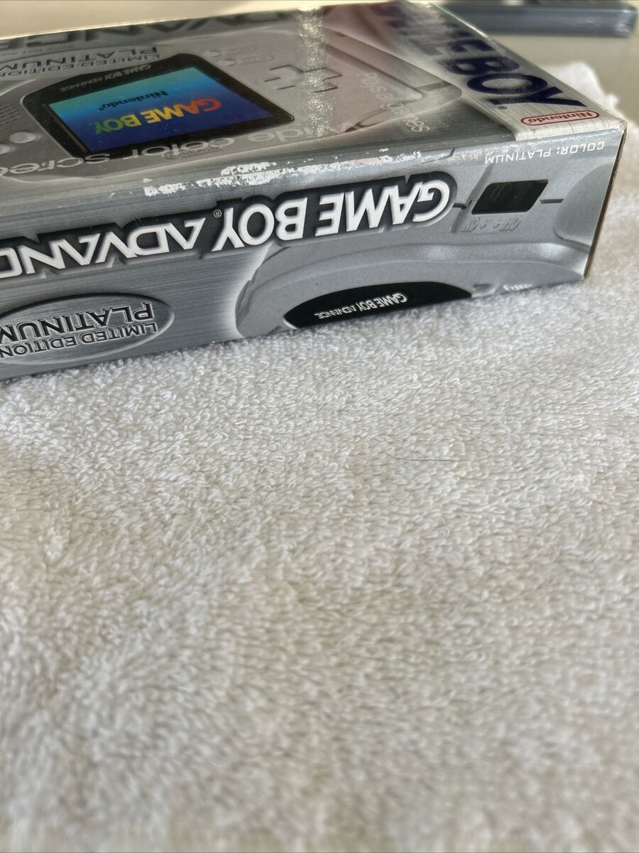 Nintendo Game Boy Advance AGB-001 Limited Edition Platinum Nintendo Game Boy Advance AGB-001 Limited Edition Platinum