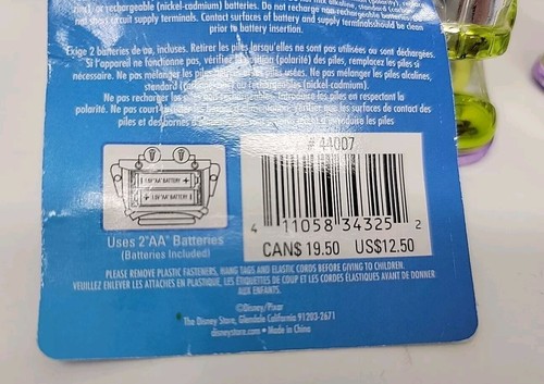 Toy Story And Beyond Disney Store Pixar Silver Buzz Lightyear Light Chaser 44007 - Imagen 4 de 22