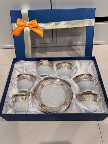 Brand New Set of 6 White & Gold Trim Tea Set Cups & Saucers - Picture 2 of 5