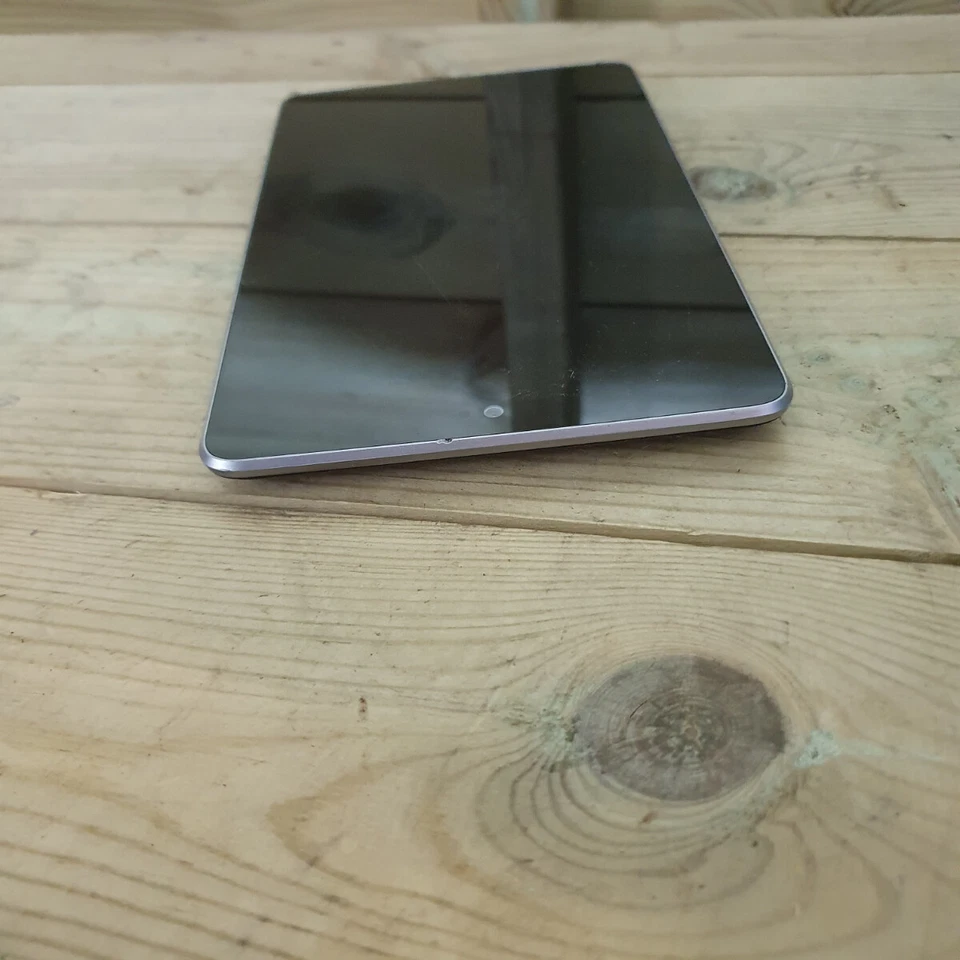 Asus Google Nexus 7 7.0" LCD Display Bluetooth 8-GB 1GB RAM Wi-Fi Android Tablet - Image 4 of 4