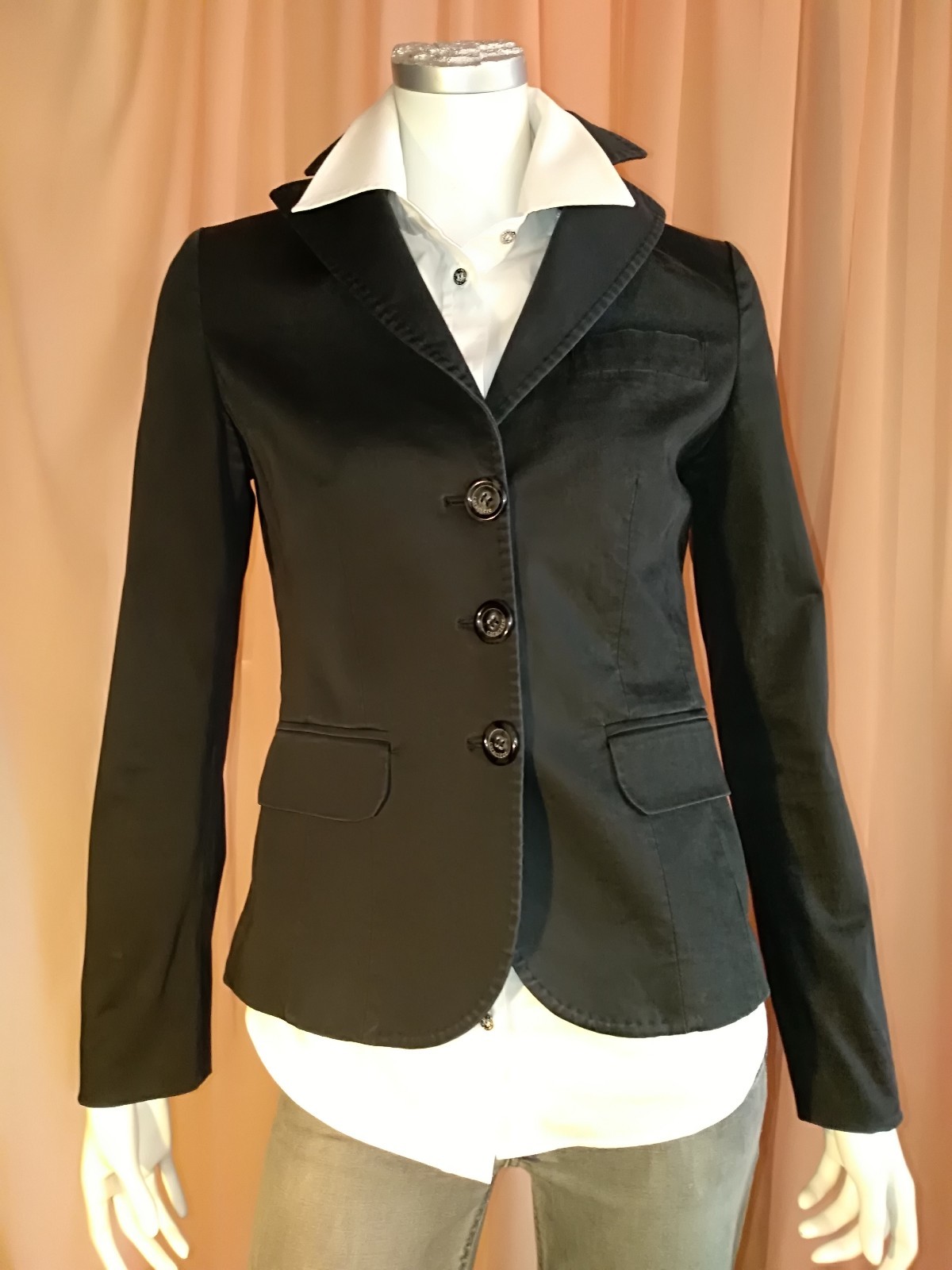 Comoda giacca blazer monopetto voitureACTÈRE, tg 40, 60% cotone Comoda giacca blazer monopetto voitureACTÈRE, tg 40, 60% cotone