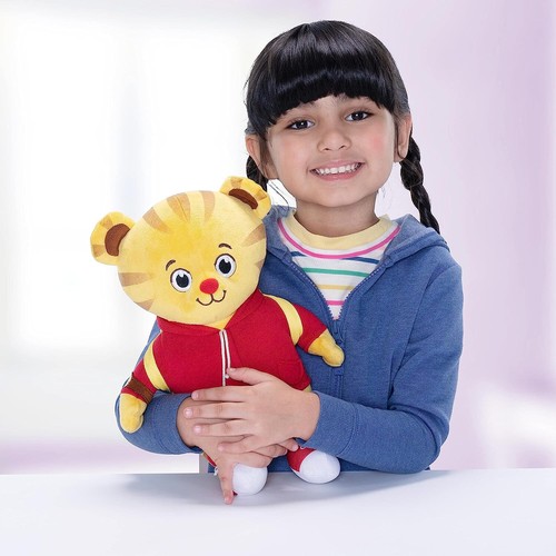 Daniel Tiger with Backpack Talking Plush 30cm Figure Neighbourhood Soft Toy - Picture 8 of 12