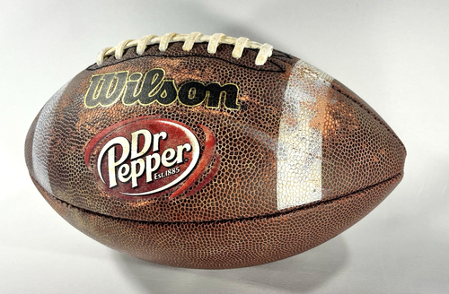 Wilson Full Size Football Dr.Pepper Promozione da Collezione NCAA Football - Foto 3 di 10