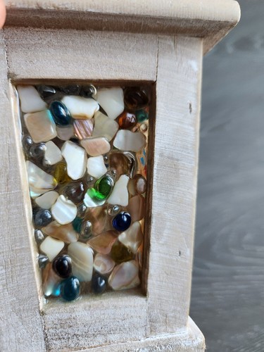Lantern decorated w/colorful rocks shells glass centerpiece White 10" retro deco - Picture 7 of 10