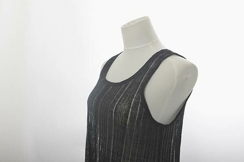 Eileen Fisher Medium Blouse Top Sleeveless Open Weave Stretch Mesh Linen Black - Picture 4 of 8