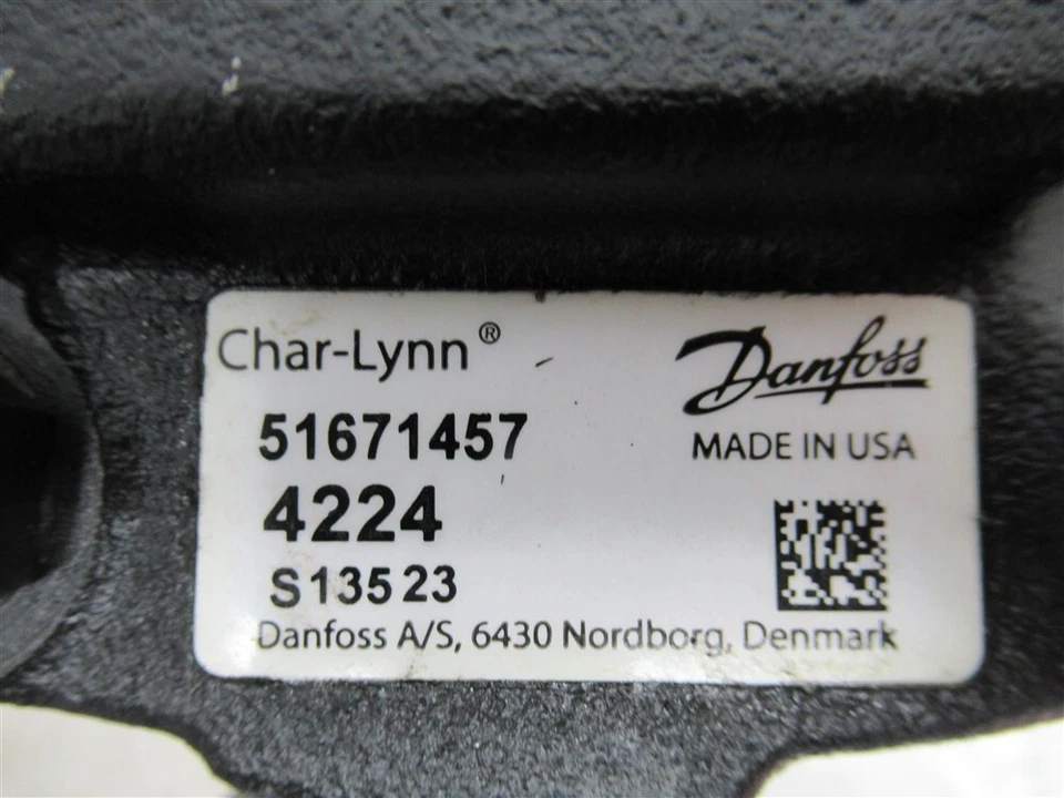 CNH 51671457, Disc Spreader, Hydraulic Motor - 7250 to 9260 Combines - Made-USA - Image 2 of 4