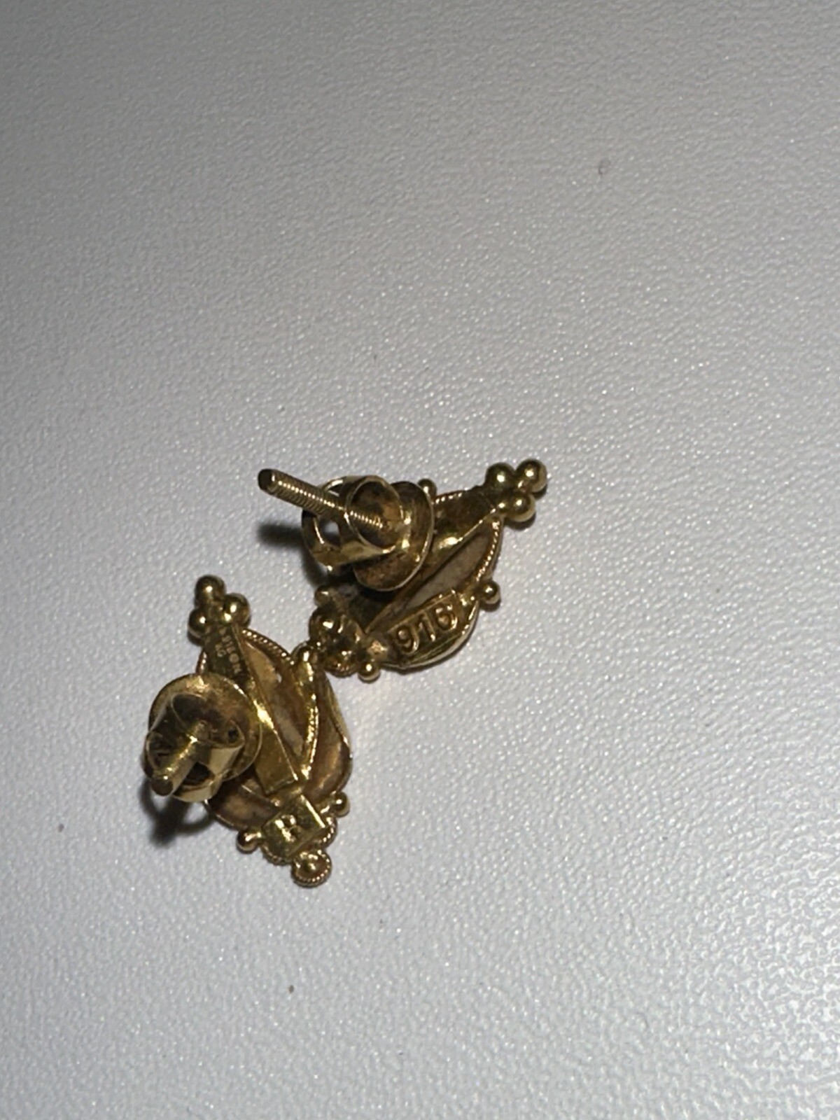 Picture 4 of 6