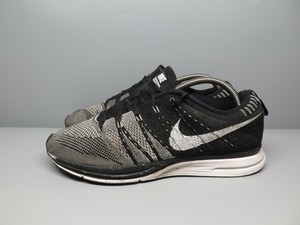 fake flyknit trainer