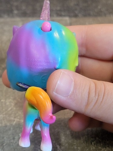 Funrise toys 2019 purple unicorn cat toy figure - Picture 4 of 4