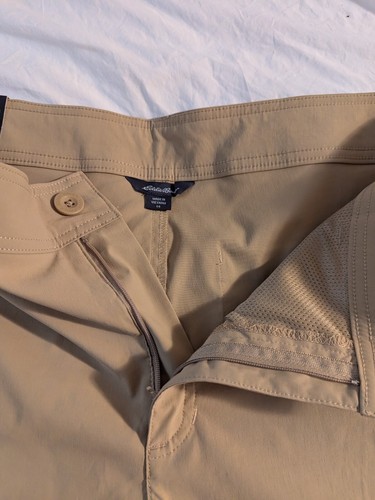 Eddie Bauer Shorts Womens 14 Cargo Pocket Short NWT Khaki Outdoor Hiking Camping - Picture 2 of 5