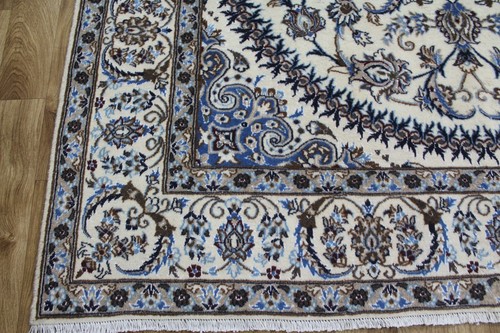 FINE HANDMADE NAIN RUG WOOL AND SILK IN EXCELLENT CONDITION 300 X 192 CM - Picture 3 of 12