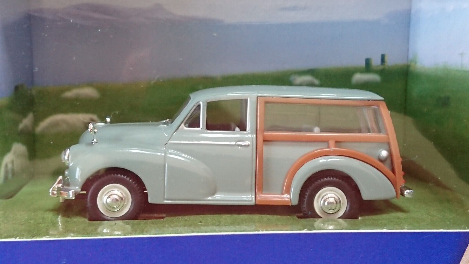 Picture 2 of 6