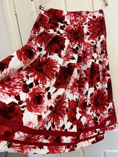 Rivette & Blair Skirt Red Floral Pleated Size 10 As new Cotton - Picture 4 of 14