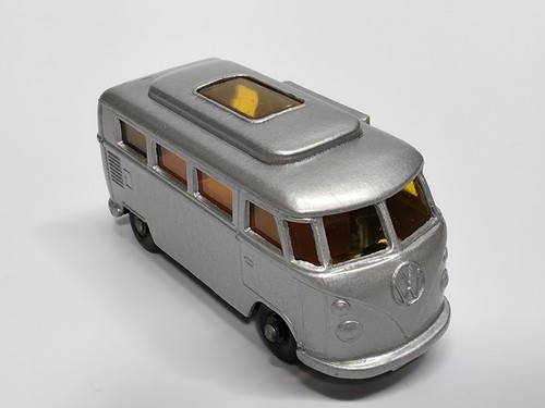 Matchbox Moko Lesney MB34D Volkswagen Camper Low Roof with Box - Picture 8 of 9