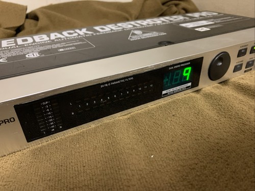 Behringer Feedback Destroyer Pro 24 Bit Dual-Engine/Parametric EQ Model DSP1124P - Picture 6 of 10