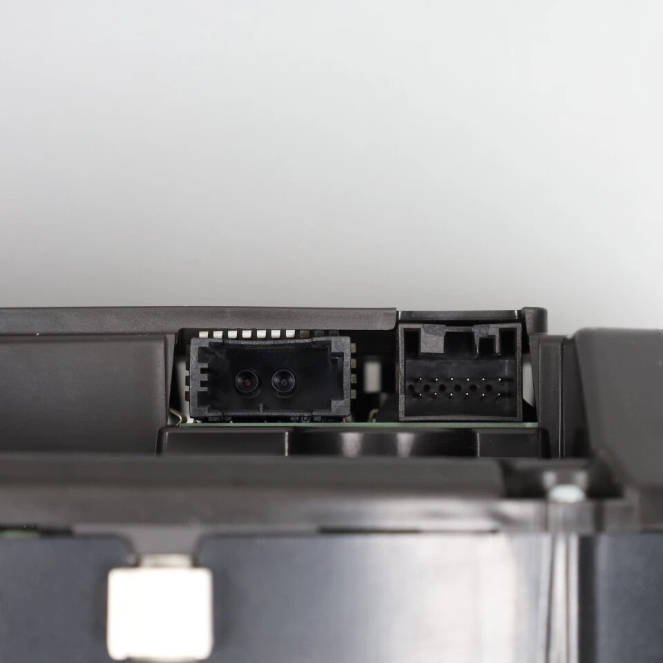 14-16 BMW 535d X3 X5 Diesel Speedometer Instrument Cluster 62109364609 OEM Used - Image 4 of 4