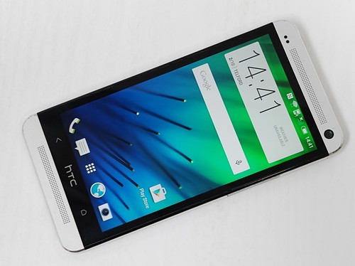 HTC One (PN07100) 32GB UNLOCKED Smartphone Silver 2013 - GRADE C - Picture 1 of 21