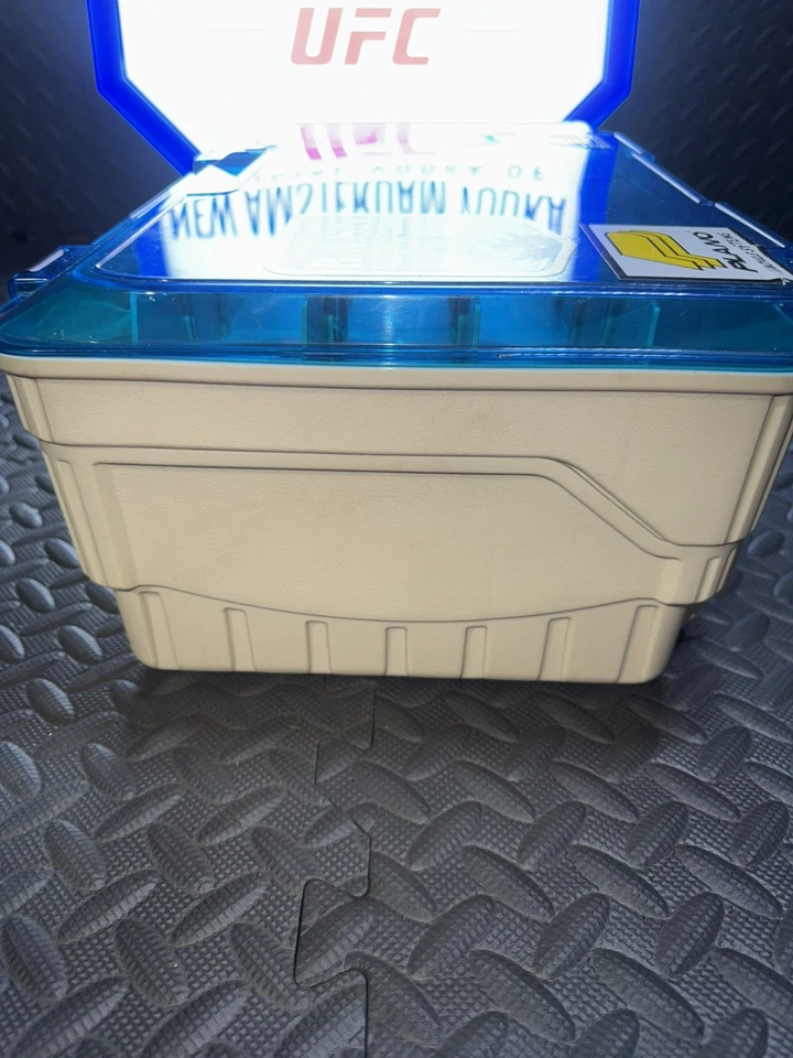 Caja de aparejos Magnum de dos niveles PLANO #1349 13,25x10" 3449 ranuras Foto 3 de 4