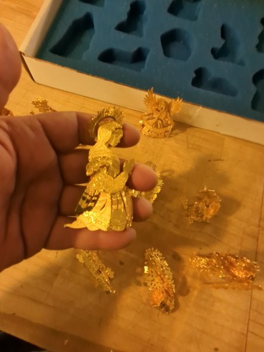 23K Gold Plated Danbury Mint ~  Gold 3D Nativity Scene Christmas Ornaments  - Picture 7 of 8
