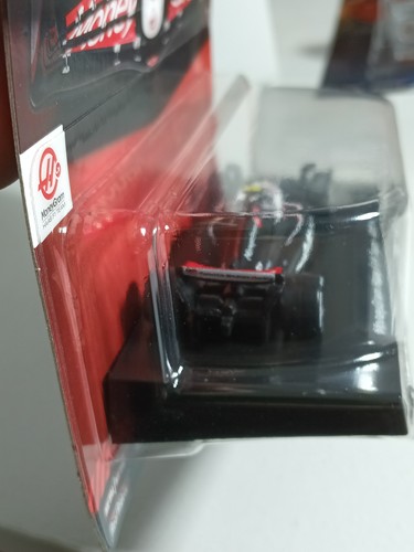 Hot Wheels JBM22 Formula 1 Racing Series MoneyGram Haas F1 Team-VF24 - Picture 5 of 8