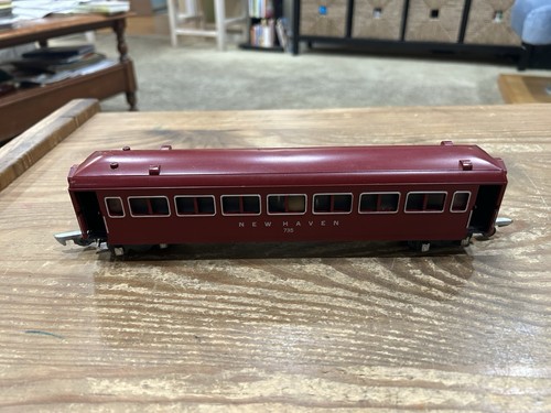 American Flyer Guilford Animated Station #766 S Gauge With Car 4 People Control - Picture 5 of 13