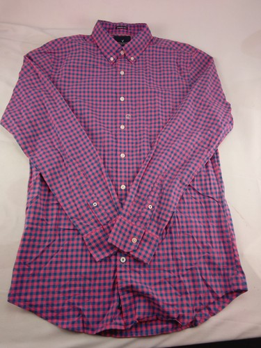 Mens American Eagle Pink Blue Shirt Size MT Button Up Long Sleeves