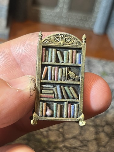 Bookcase Mimic & Bookcase 3D Print Resin  Dungeons & Dragons D&D - Picture 4 of 7