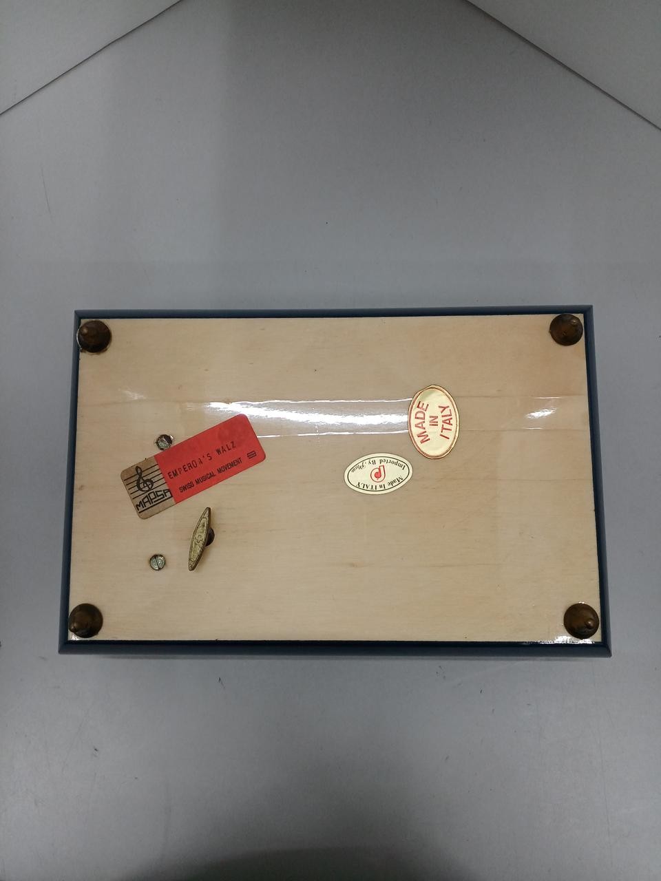 Picture 3 of 5