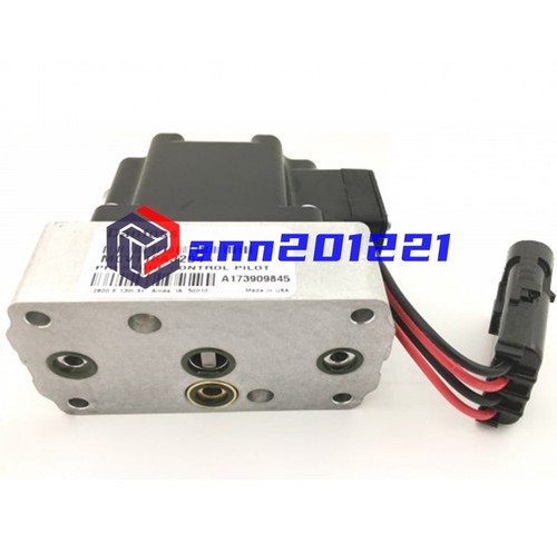 NEW DANFOSS MCV116A3204 Control Valve - Picture 3 of 7