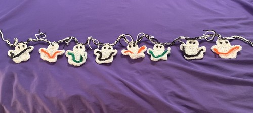 Ghosts Garland Eight New Handmade Crochet - Picture 6 of 10