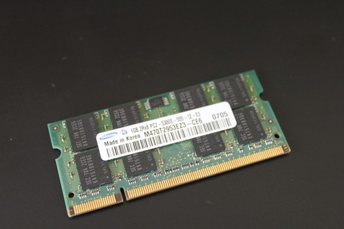 Samsung M470T2953EZ3-CE6 Laptop Sodimm RAM Memory 1GB DDR2 PC2-5300S-555 - Picture 1 of 1