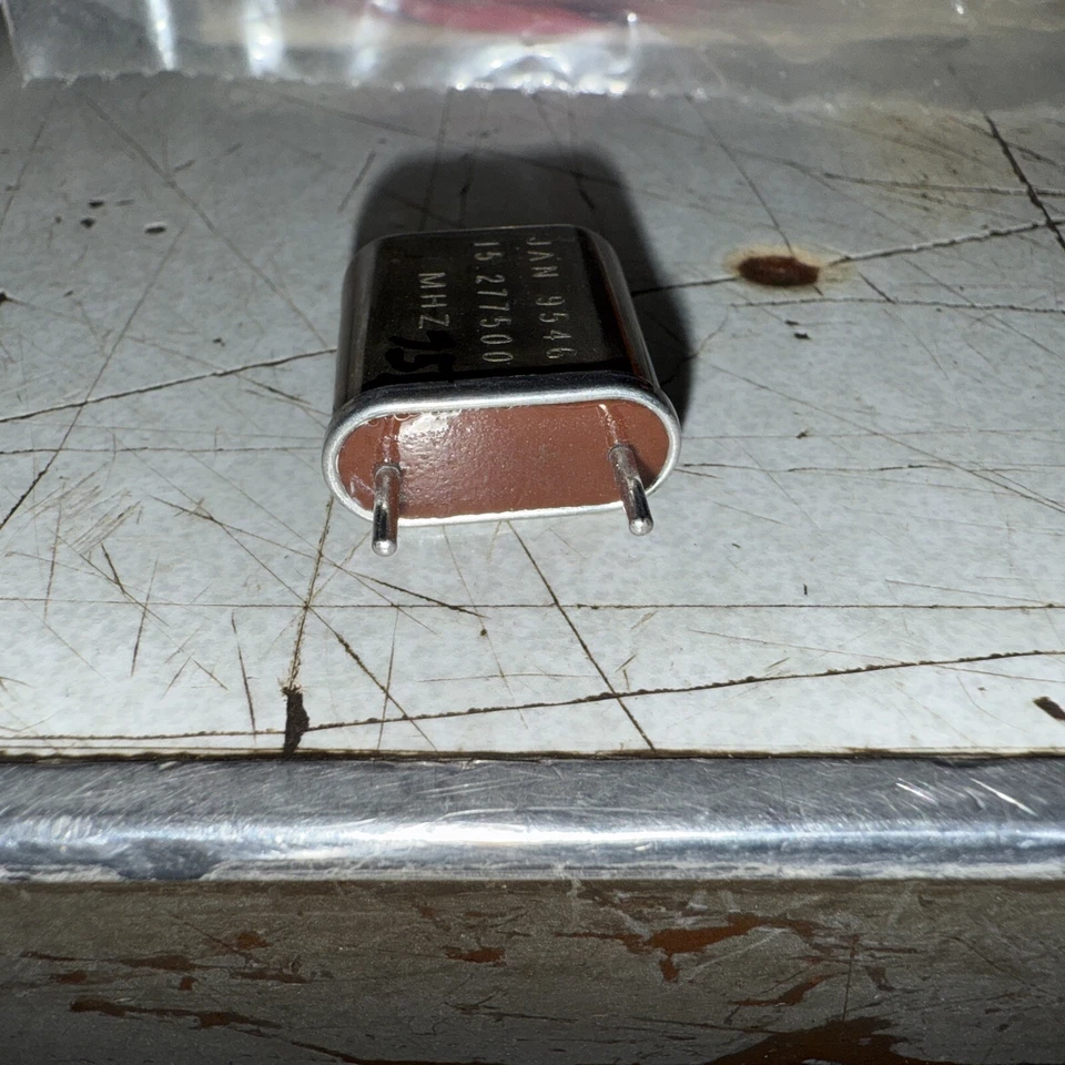 COLLINS S 系列 15277500 MHZ 11M 带水晶 HC-6/U 如图所示 Gb20 Xtal 盒子 — 第 3/4 张图片