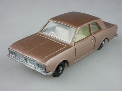 25d Ford Cortina - 31535 Matchbox Regular Wheels Lesney - Picture 2 of 9